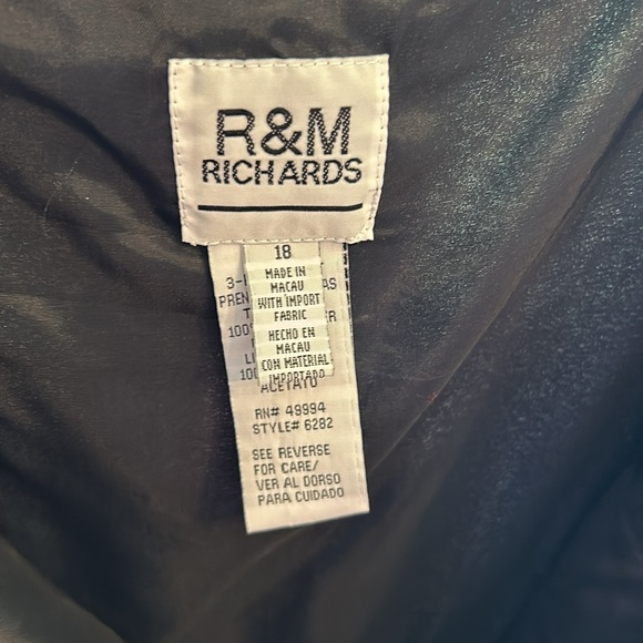 Three piece jacket and top set - Picture 10 of 10